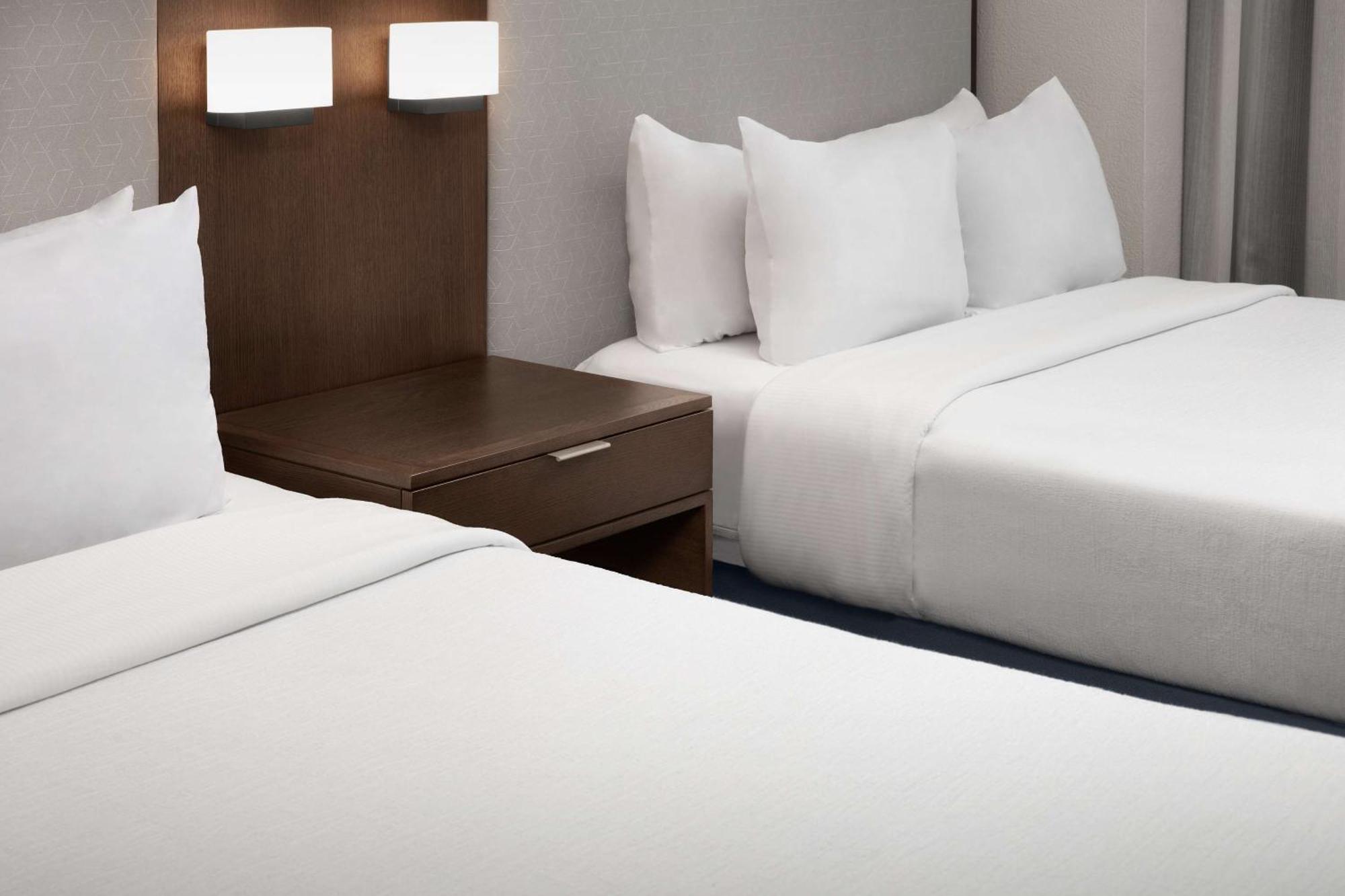 Embassy Suites By Hilton Dallas Near The Galleria Экстерьер фото