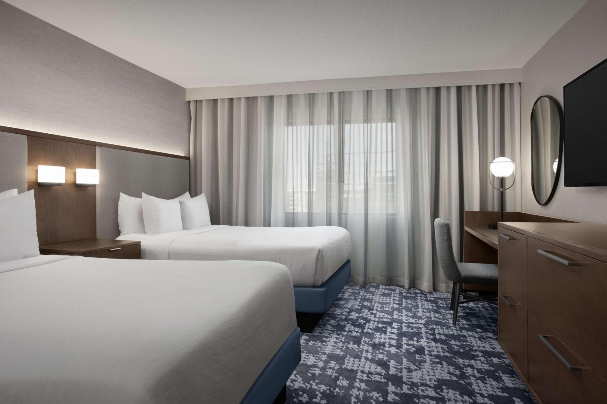 Embassy Suites By Hilton Dallas Near The Galleria Экстерьер фото