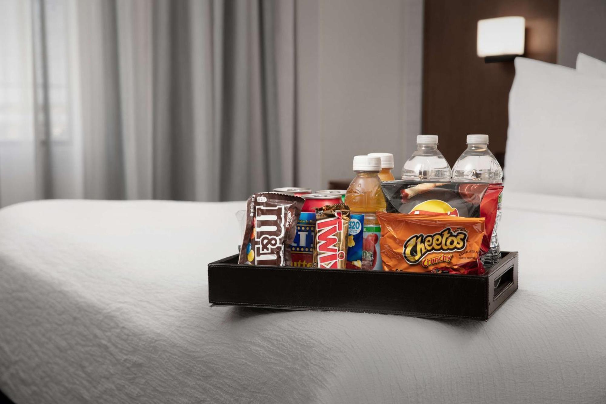 Embassy Suites By Hilton Dallas Near The Galleria Экстерьер фото